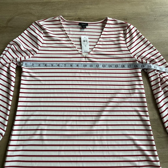 Ann Taylor Red & White Striped Blouse NWT SZ M - Picture 3 of 6